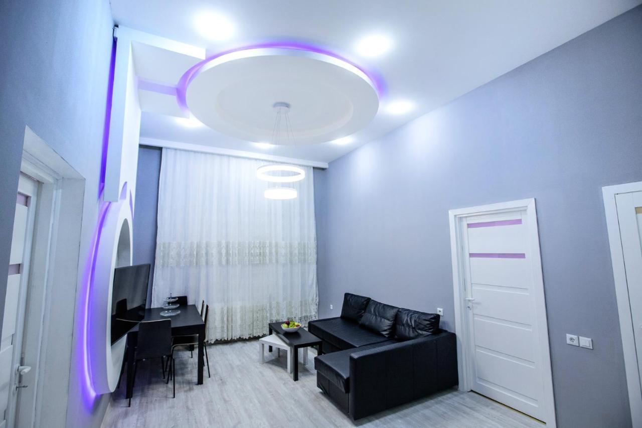 Apartamento Luxury Ambiance Residency 4Br-2Ba